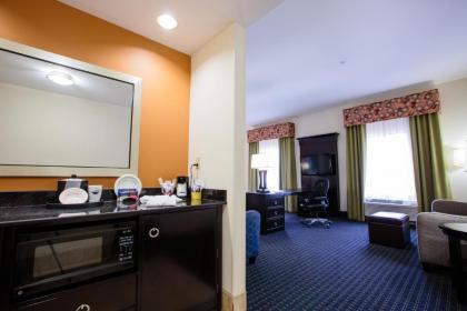 Hampton Inn & Suites Effingham - image 9