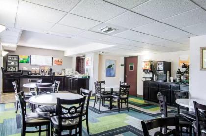 Quality Inn Saraland - image 15