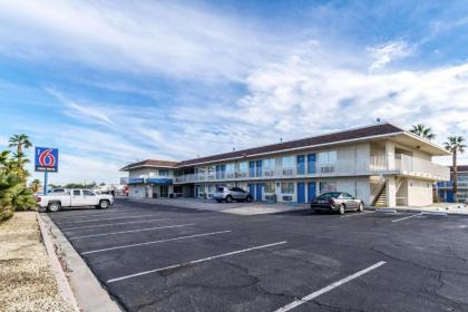 Motel 6-El Centro CA - image 11