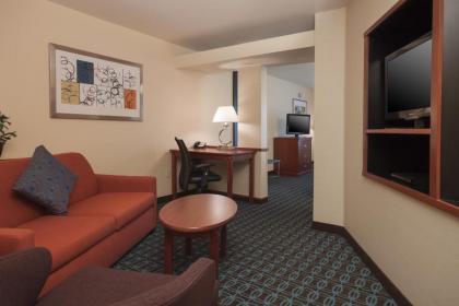 Fairfield Inn & Suites El Centro - image 15