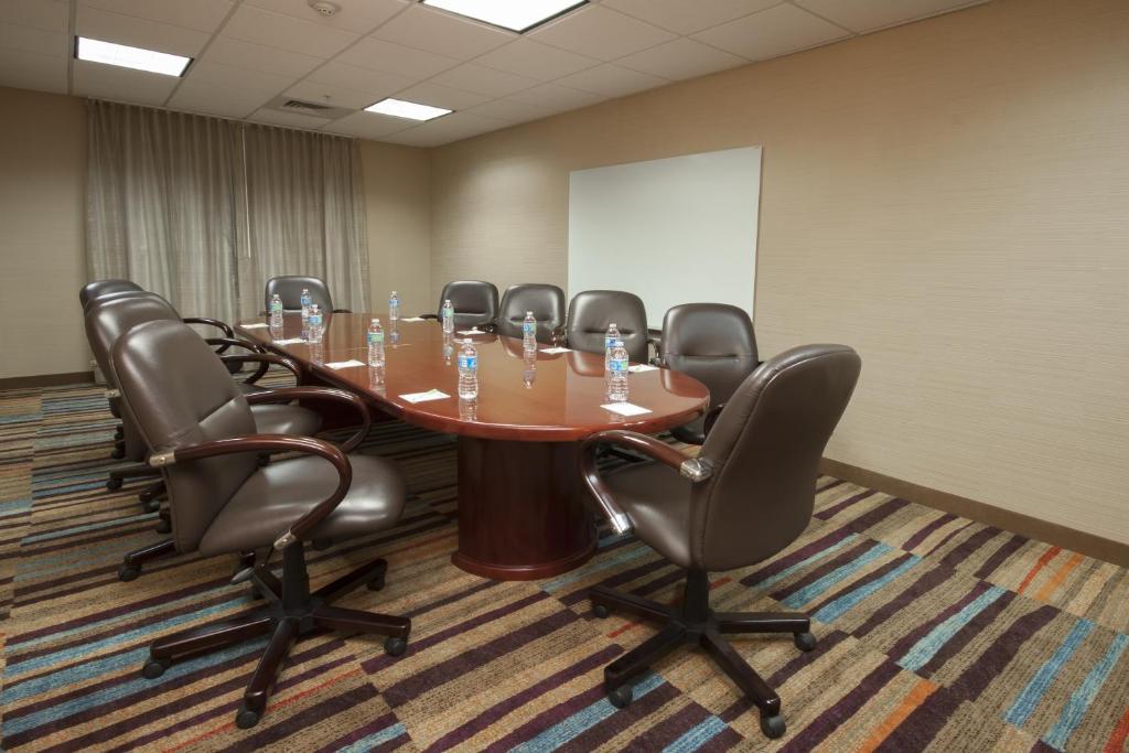 Fairfield Inn & Suites El Centro - image 2