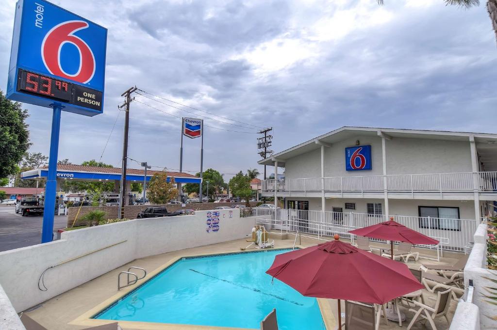 Motel 6-El Monte CA - Los Angeles - main image