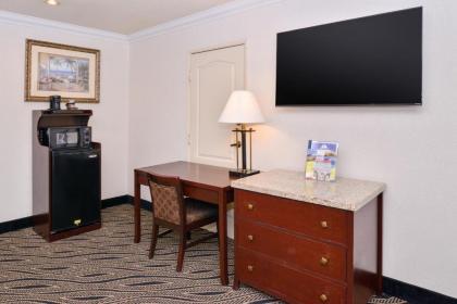 Americas Best Value Inn & Suites El Monte - image 13