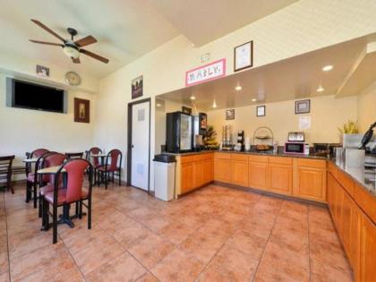 Americas Best Value Inn & Suites El Monte - image 6