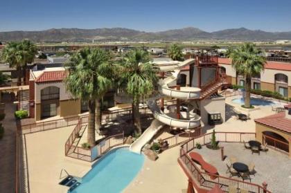 Wyndham El Paso Airport and Water Park - image 3