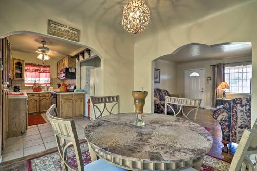 Quaint Dtwn El Paso Home with Attached Studio! - image 5