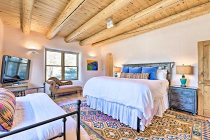 Arroyo Seco Adobe with Hot Tub Near Taos Ski Valley! - image 15