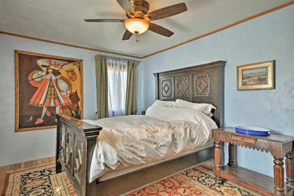 Cozy Blue Adobe with Steam Room 2 Mi from Taos! - image 3