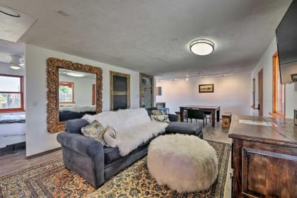 Chic Studio with Grill - 25 Mins to Taos Ski Valley! - image 10