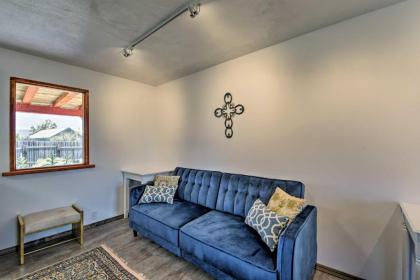 Chic Studio with Grill - 25 Mins to Taos Ski Valley! - image 12