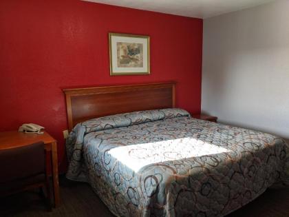 Budget Inn El Reno - image 14