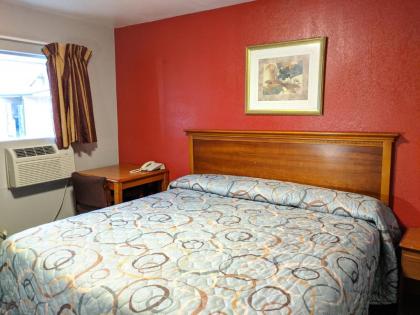 Budget Inn El Reno - image 8