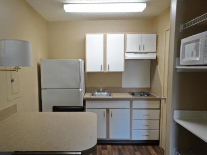 Extended Stay America Suites - Los Angeles - LAX Airport - El Segundo - image 11