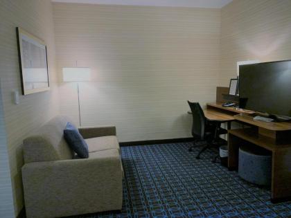 Fairfield Inn & Suites by Marriott Los Angeles LAX/El Segundo - image 4