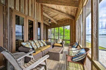 Waterfront Home on Perdido Bay Private Dock View - image 4