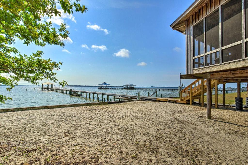 Waterfront Home on Perdido Bay Private Dock View - image 6