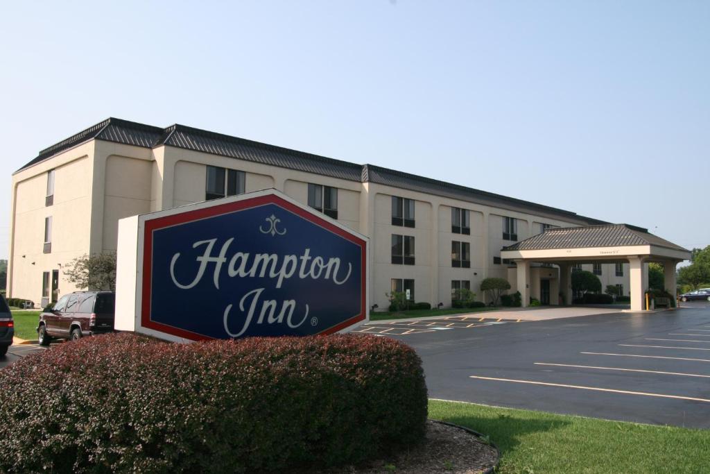 Hampton Inn Chicago Elgin/I-90 - main image