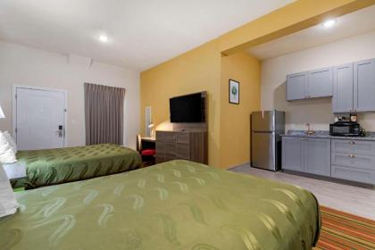 Quality Inn & Suites - image 15