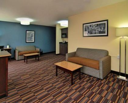 Best Western Plus Elizabeth City Inn & Suites - image 8