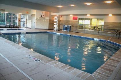 Country Inn & Suites by Radisson Newark Airport NJ - image 11