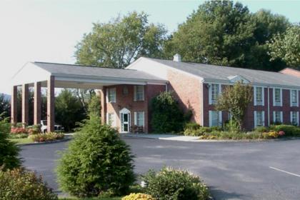 Americourt Hotel and Suites - Elizabethton - image 1