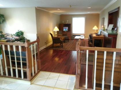 Americourt Hotel and Suites - Elizabethton - image 7