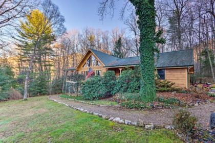 Quaint Apt about 5 Miles to Appalachian Trail and Lake! - image 1