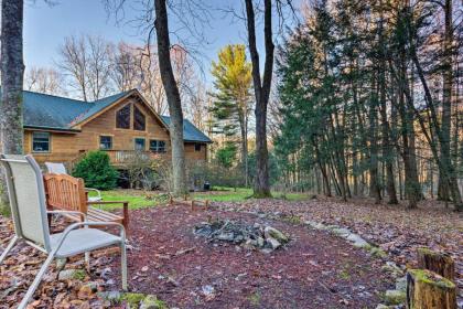 Quaint Apt about 5 Miles to Appalachian Trail and Lake! - image 9