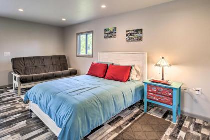 River Suite Elizabethton Studio with Grill! - image 12