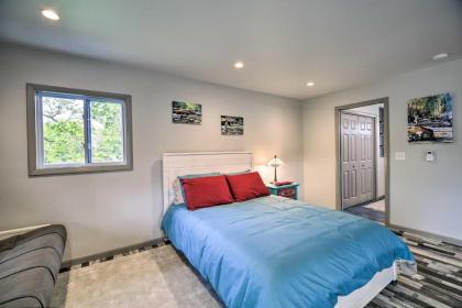 River Suite Elizabethton Studio with Grill! - image 14