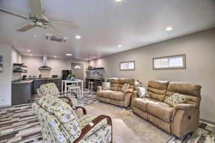 River Suite Elizabethton Studio with Grill! - image 6