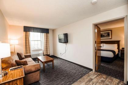 SureStay Plus Hotel by Best Western Elizabethtown Hershey - image 15