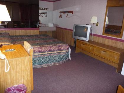 Red Rose Motel - image 10