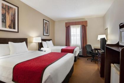 Ramada by Wyndham Elizabethtown - image 15