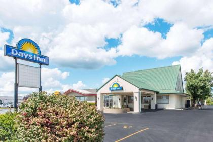 Days Inn by Wyndham Elizabethtown - image 2