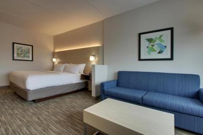 Holiday Inn Express & Suites - Elizabethtown North an IHG Hotel - image 12