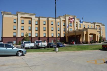 Hampton Inn & Suites Elk City - image 5