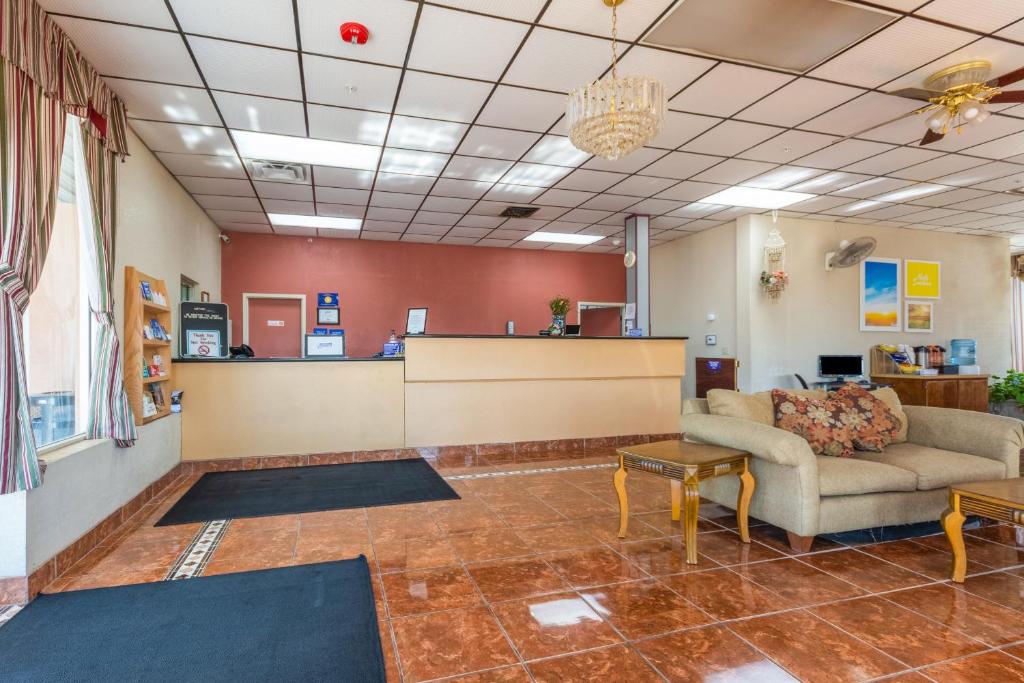 Americas Best Value Inn of Elk City - main image