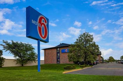 Motel 6-Elk Grove Village IL - O'Hare - image 11