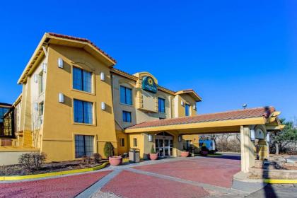 Hotel in Elk Grove Village Illinois