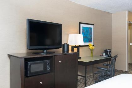 Holiday Inn Chicago - Elk Grove an IHG Hotel - image 9