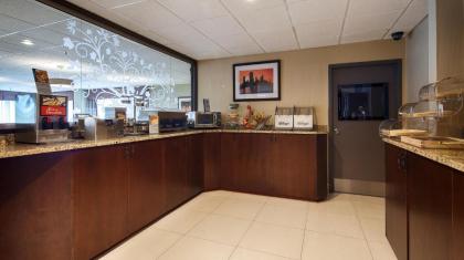 Best Western O'Hare/Elk Grove Hotel - image 13