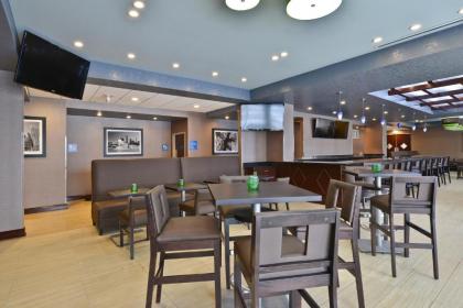 Wyndham Garden Elk Grove Village - O'Hare - image 13