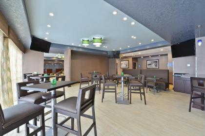 Wyndham Garden Elk Grove Village - O'Hare - image 14