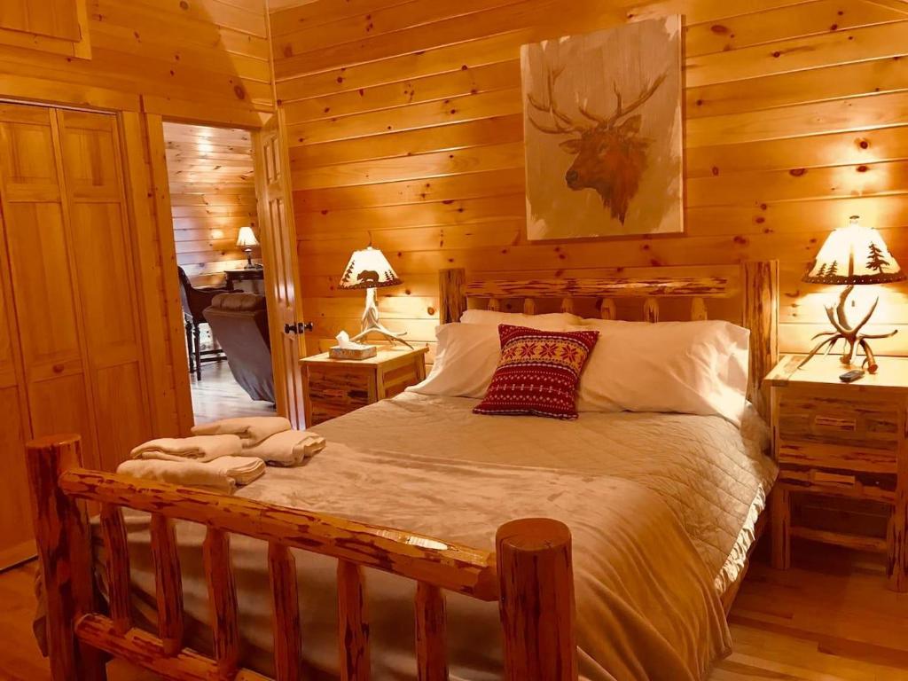 1 BR Cabin at Lodges at Eagles Nest - Gated Community - image 2