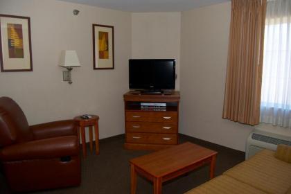Candlewood Suites Elkhart an IHG Hotel - image 13