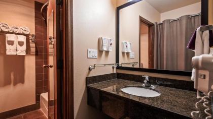 Best Western Elko Inn - image 7