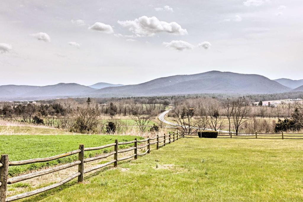 Quaint Elkton Home near Shenandoah National Park! - image 5