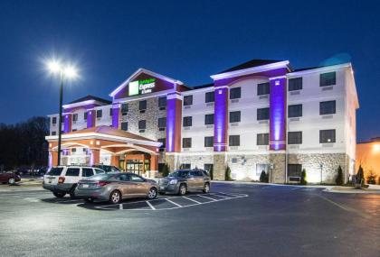 Holiday Inn Express & Suites Elkton - University Area an IHG Hotel - image 14