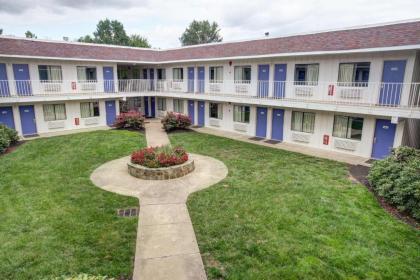 Motel 6-Elkton MD